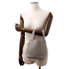 将图像加载到图库查看器中，HERMES Picotin Lock Gris Meyer Taurillon Clemence Size PM
