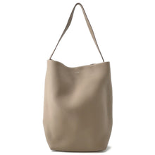 Load image into Gallery viewer, N/S Park Tote Dark topeW1273 Grained Calf Leather Size Large

