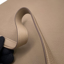 Load image into Gallery viewer, N/S Park Tote Dark topeW1273 Grained Calf Leather Size Large
