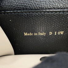 Load image into Gallery viewer, Valextra Valextra Compact Purse BlackSGNL0026028 Soft Calf Leather
