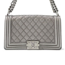 将图像加载到图库查看器中，CHANEL Boy Chanel ChainShoulder Bag SilverA67086 Lambskin Size 25
