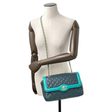 将图像加载到图库查看器中，CHANEL ★Matelasse ChainShoulder Bag Green Lambskin
