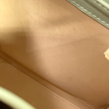 将图像加载到图库查看器中，Delvaux Tempe 2way Bag AmandAA0368ACP060DAM Patent Leather Size MM
