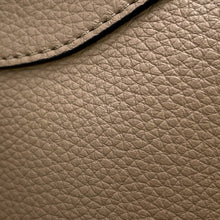 将图像加载到图库查看器中，LOEWE hammock compact BeigeA538H13X07 Leather
