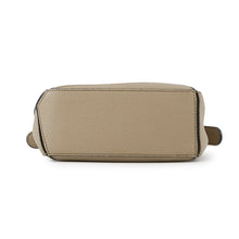 将图像加载到图库查看器中，LOEWE Puzzle Bag 2wayBag Greige Leather Size Mini
