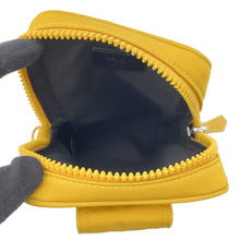 将图像加载到图库查看器中，FENDI Shoulder Bag Yellow7AS056 Nylon
