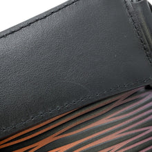 将图像加载到图库查看器中，LOUIS VUITTON Soft/Polochon Gradient Electric Sun/NoirM23093 Epi XL Calf Leather
