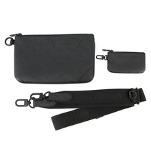 将图像加载到图库查看器中，LOUIS VUITTON Trio Messenger NoirM46602 Monogram Shadow
