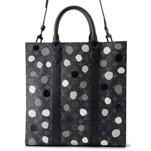 将图像加载到图库查看器中，LOUIS VUITTON LV × YK Sac Plat NoirM46404 Monogram Eclipse Painted Dot
