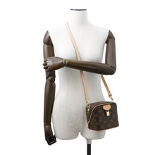 将图像加载到图库查看器中，LOUIS VUITTON Just in case BeigeM47096 Monogram

