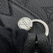 Load image into Gallery viewer, LOUIS VUITTON Blossom NoirM21848 Monogram Mahina Size PM
