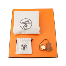 Load image into Gallery viewer, HERMES Birkin Gold Togo Leather Size 25
