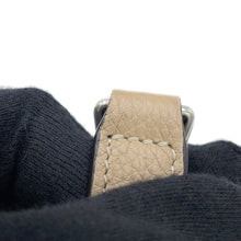 Load image into Gallery viewer, CELINE Luggage shopper Beige189243 Leather Size Nano
