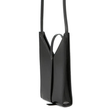 将图像加载到图库查看器中，Givenchy Cutout Phone Holder Shoulder Bag Black Leather Size Mini
