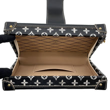 将图像加载到图库查看器中，LOUIS VUITTON Monogram Catogram Petite Malle NoirM44437 Monogram
