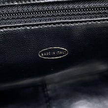 将图像加载到图库查看器中，CHANEL Matelasse Chain vanity bag Black Caviar Leather
