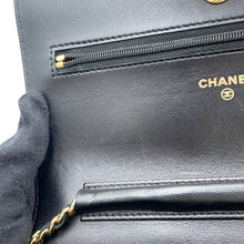 将图像加载到图库查看器中，CHANEL Matelasse Chain wallet BlackAP0250 Lambskin
