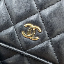 将图像加载到图库查看器中，CHANEL Matelasse Chain wallet BlackAP0250 Lambskin
