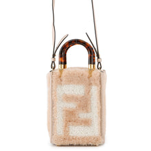 将图像加载到图库查看器中，FENDI Sunshine shopper Pink8BS051 Mouton Leather

