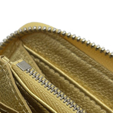 将图像加载到图库查看器中，LOUIS VUITTON Zippy Rock Me GoldM69058 Calf Leather
