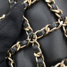 将图像加载到图库查看器中，CHANEL Cruise Collection 2WAY Chain Shoulder Bag BlackAS1622 Lambskin
