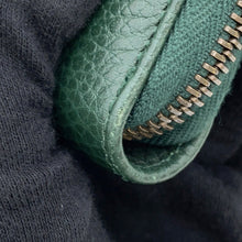 将图像加载到图库查看器中，GUCCI Gucci Garden Round Zip Long Wallet Bat Design Green516942 Leather
