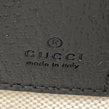 将图像加载到图库查看器中，GUCCI GGVelvet Clutch Bag Red/Black575371 Velvet Leather
