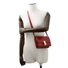 将图像加载到图库查看器中，CELINE Classic box Red189183DLS Leather Size Small
