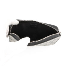 将图像加载到图库查看器中，CELINE Logo Horizontal Pouch Black10L272GC6.02SI PVC Leather
