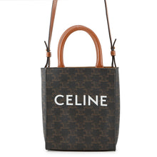 将图像加载到图库查看器中，CELINE Triomphe Vertical Cabas Tan194372 PVC Leather Size Mini
