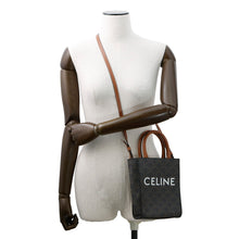 将图像加载到图库查看器中，CELINE Triomphe Vertical Cabas Tan194372 PVC Leather Size Mini
