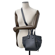 Load image into Gallery viewer, LOEWE hammock BlackA538H13X10 Leather Size compact
