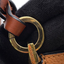 将图像加载到图库查看器中，LOEWE Gate bucket Shoulder Bag Brown Leather
