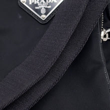 将图像加载到图库查看器中，PRADA Triangle logo smartphone case Black2ZH155 Nylon
