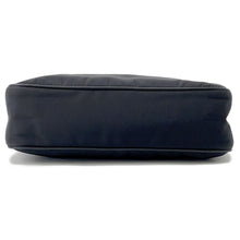将图像加载到图库查看器中，PRADA Re-Edition 2005 Shoulder Bag Black1BH204 Nylon
