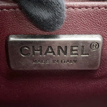 将图像加载到图库查看器中，CHANEL Boy Chanel ChainShoulder Bag Black Leather Fur Size 25

