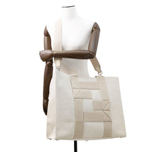 将图像加载到图库查看器中，FENDI Shopping bag Beige7VA558 Canvas
