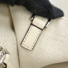 将图像加载到图库查看器中，FENDI Shopping bag Beige7VA558 Canvas
