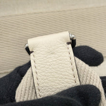 将图像加载到图库查看器中，FENDI Shopping bag Beige7VA558 Canvas
