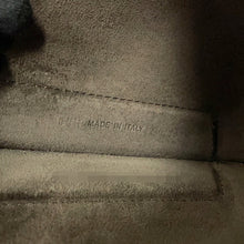 将图像加载到图库查看器中，FENDI Flip Medium Tote Brown/Black8BH419 Leather Size Medium
