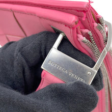 将图像加载到图库查看器中，Bottega Veneta Maxi INTRECCIATO Small Double Pouch Pink574049 Leather Size Small
