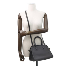 将图像加载到图库查看器中，The Row Margaux 10 2-Way Bag Black Leather
