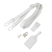 Load image into Gallery viewer, LOUIS VUITTON ★Epi Plage Keepall Bandouliere White/TransparentM55814 PVC Size 50
