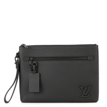 将图像加载到图库查看器中，LOUIS VUITTON Take Off・Pouch NoirM69837 Grain Leather
