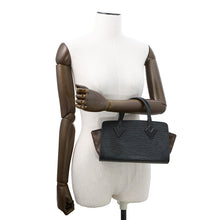 将图像加载到图库查看器中，LOUIS VUITTON Varenne EW NoirM11791 Epi Leather Monogram
