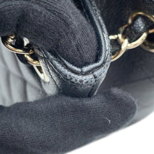 将图像加载到图库查看器中，CHANEL Matelasse Chain Bucket Shoulder Bag BlackAS3176 Caviar Leather Size Mini
