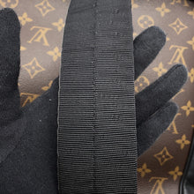 将图像加载到图库查看器中，LOUIS VUITTON ★Josh NV BordeauxM45349 Monogram Macassar Canvas
