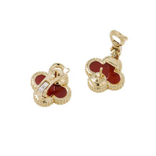 Load image into Gallery viewer, Van Cleef &amp; Arpels Vintage Alhambra Earring Size vintageVCARD40400 18K Yellow Gold
