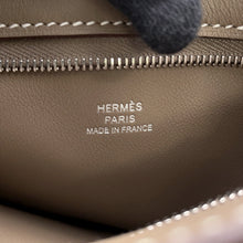 将图像加载到图库查看器中，HERMES Portefeuille Poschamp Plus Etoupe Swift Leather
