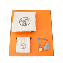 Load image into Gallery viewer, HERMES Birkin Green Pantan Swift Leather Size 25
